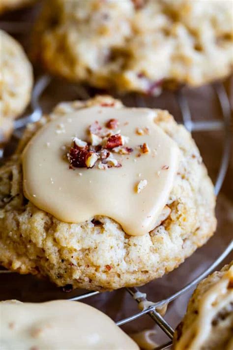 Pecan Maple Cookies With Maple Glaze The Food Charlatan