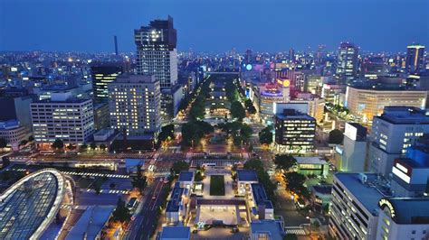 愛知県名古屋市中区アート絶景を巡る秋のフォト旅中部電力 MIRAI TOWER旧名古屋テレビ塔