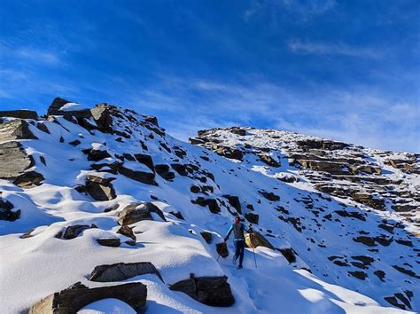 Im Sonnenschein Ber Den Verschneiten Kamm Fotos Hikr Org