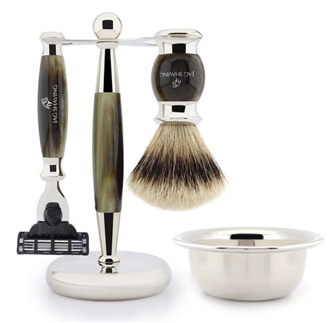 Best Quality Shaving Razor Kit With 3 Edge Razor and Badger Hair Brush , Give You Complete ...