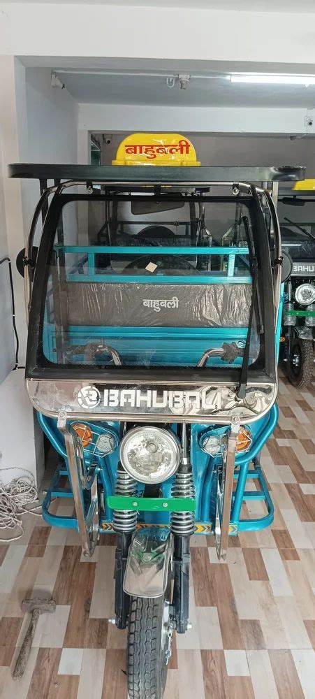 Bahubali E Loader At Rs Piece E Rickshaw Loader In Surat Id