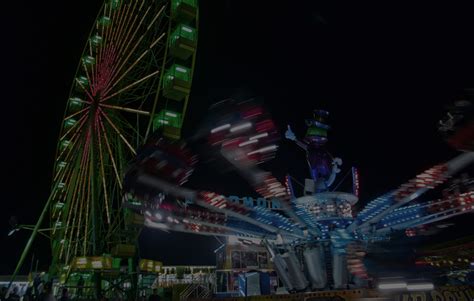 Luna Park Melbourne - Dates, opening hours, rides, ticket prices ...