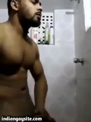 Desi Muscle Hunk Teasing Viewers With Big Hard Cock Indian Gay Site