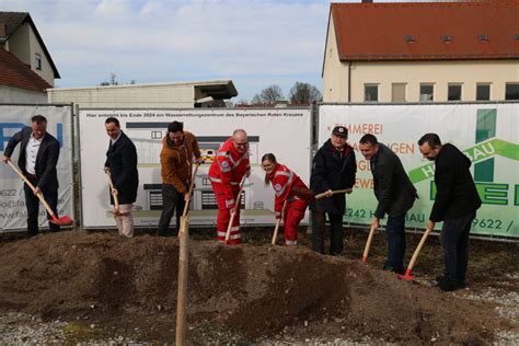 Spatenstich Für Neues Wasserrettungszentrum Wasserwacht Hirschau