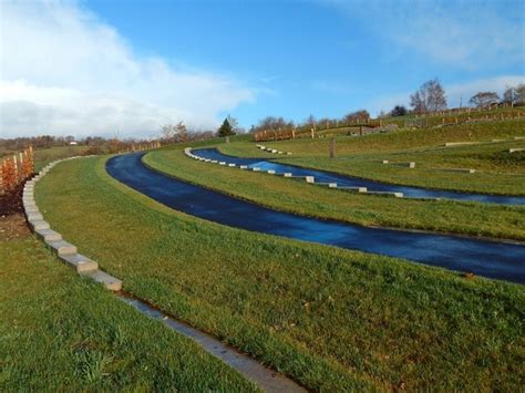 New Dumbarton Cemetery South Western Lairich Rig Cc By Sa 2 0