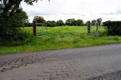 Freshly Made Tanker Tracks Tullyvally Kenneth Allen Cc By Sa