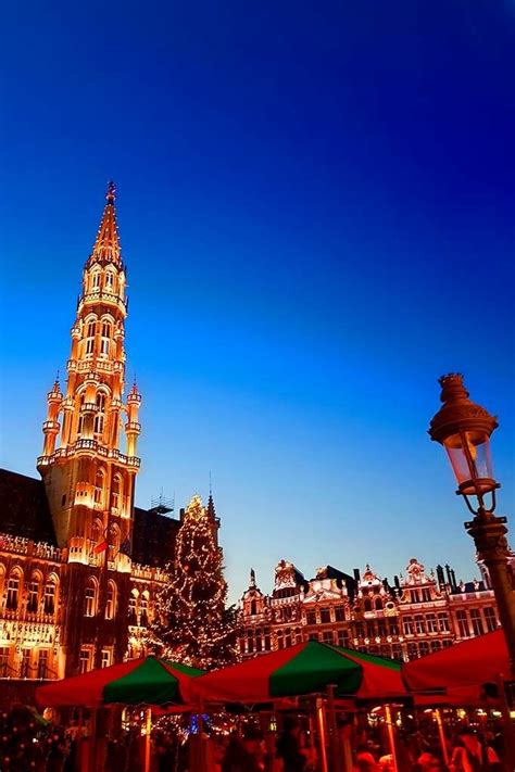 Brussels Christmas Market (+2022-2023 Dates, Walking Map & Insider Tips)