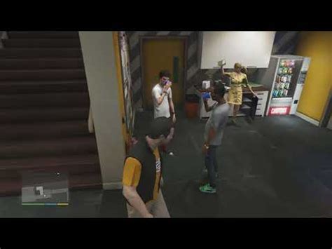 Gta V Friends Request Michael Looking At The Guy Kicking Ball And Lady