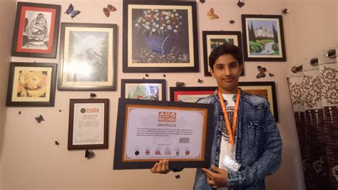 youngest child painter artist asia book  records