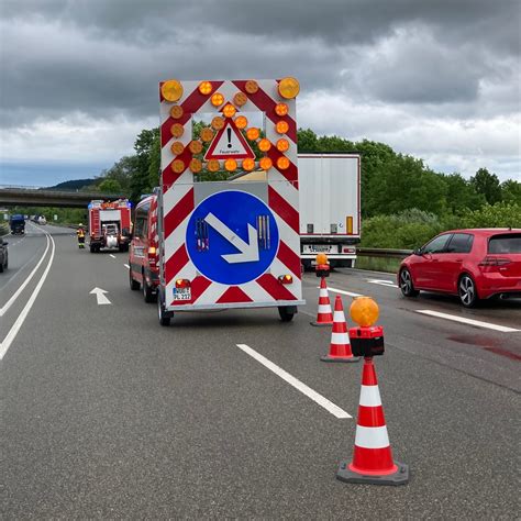 Verkehrsunfall Person Eingeklemmt 24 05 2022 12 45 Uhr FF