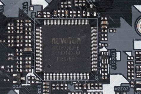 ASRock B660M Steel Legend M-ATX主板開箱 / DDR4、PCIe 5.0、2 x M.2、2.5GbE ...