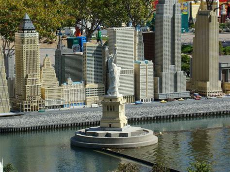 35 Lego Mega Constructions You Probably Havent Seen Before Hongkiat