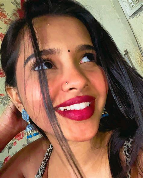 NIDHIJOSHI_OFFICAL | CONTENT CREATOR | No caption needed 🥲 #