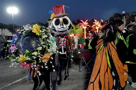 The Valero Krewe Of Krewes And Bike Parades Highlighted Friday Events