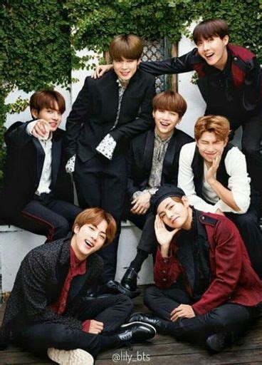 CREA MAGAZINE BTS Perfiles Y Entrevista Grupal K Pop Amino