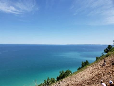 Discover Beautiful Lake Leelanau Michigan This Summer