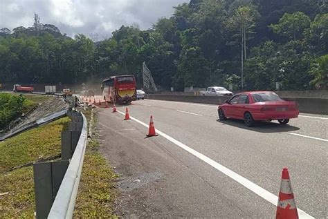 Dua Maut Cedera Bas Terbalik Di Lebuhraya Klk