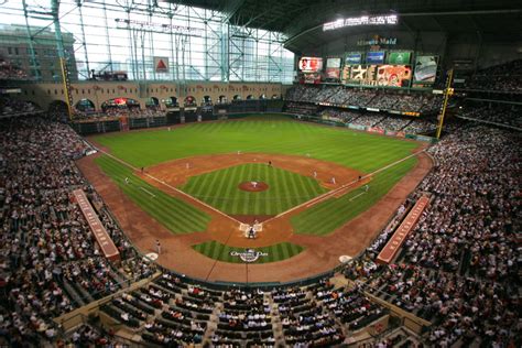 Former MLB Pitcher Is Suing The Houston Astros - The Spun