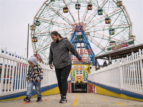 In Coney Island, The Wonder Wheel Spins Again | UPR Utah Public Radio