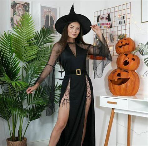 10 Simple Halloween Costumes On Pinterest That Will Blow Your Mind