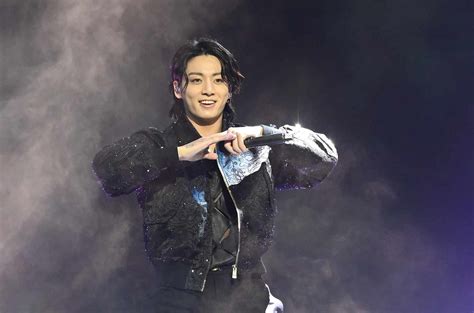 Jung Kook se presenta en el Global Citizen Fest 2023 como codirector ...