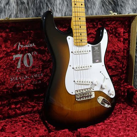 Fender USA 70th Anniversary American Vintage II 1954 Stratocaster MN 2