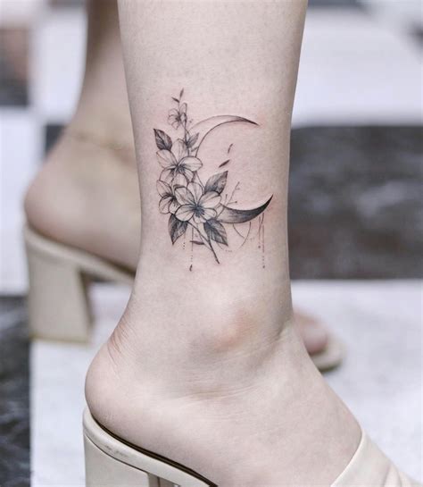 Татуировки на лодыжке: 17 оригинальных и уникальных вариантов Anklet ...