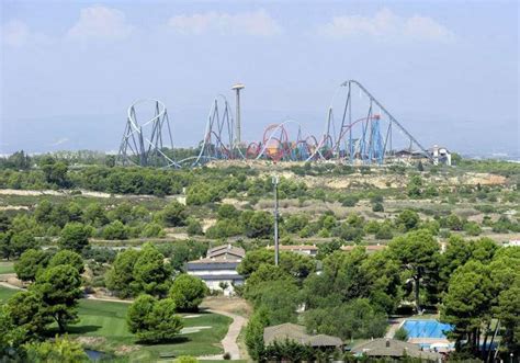 Pelea En Portaventura Batalla Campal En Portaventura Unos Hombres Se