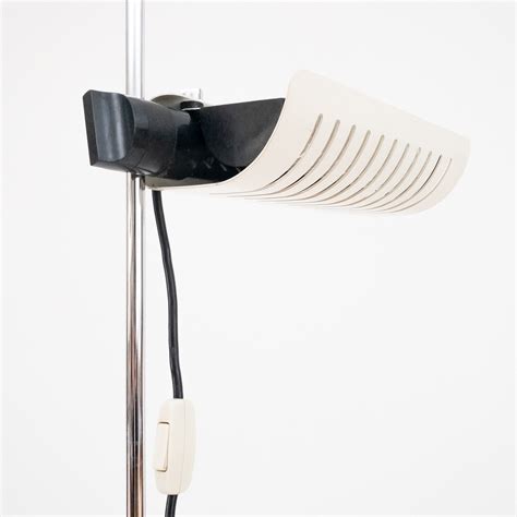 Lampada Da Terra Design Joe Colombo Per Oluce Italia Anni