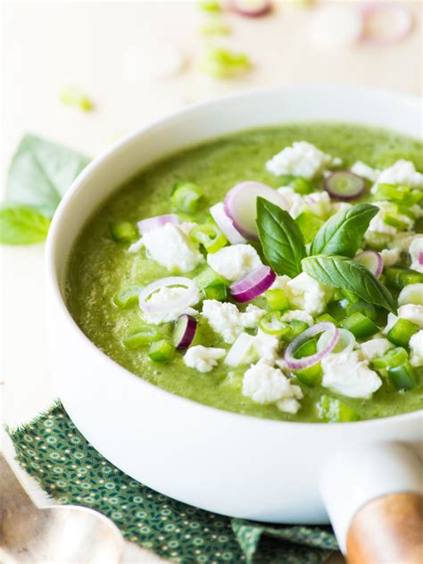 Soupe Froide Courgette Poivron Basilic Feta La Raffinerie Culinaire