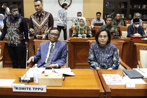 Komisi III DPR Gelar RDPU Dengan Komite TPPU Menkeu Dan PPATK Bahas Rp