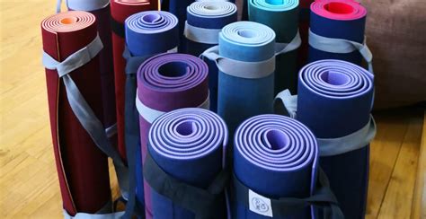 Quel Tapis De Yoga Choisir Gammes De Tapis De Yoga Cologiques