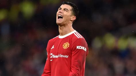 'Time to seek a new challenge' - Ronaldo releases statement after Man Utd exit