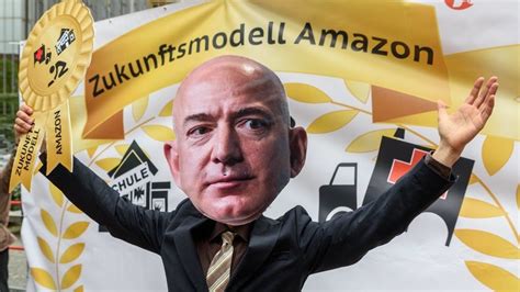 Amazons Bezos Becomes Richest Man In Modern History With Wealth