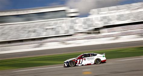 Denny Hamlin Paces Opening Daytona 500 Practice Nascar