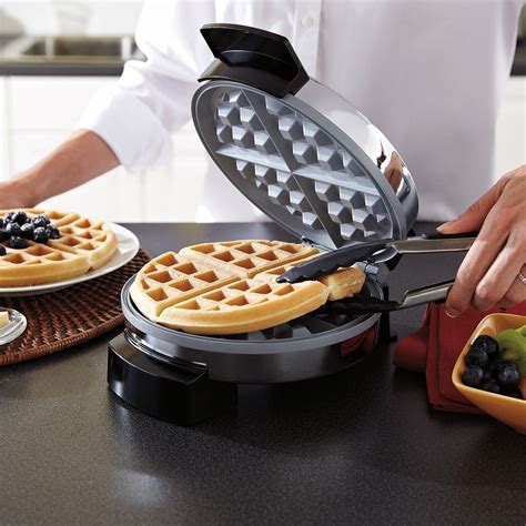 Waffle maker - tiklohey