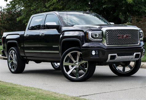 GMC Sierra 1500 Wheels | Custom Rim and Tire Packages