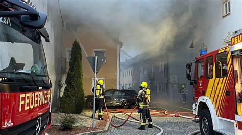 Mega Brand im Landkreis Passau Fünf Wohnhäuser in Flammen