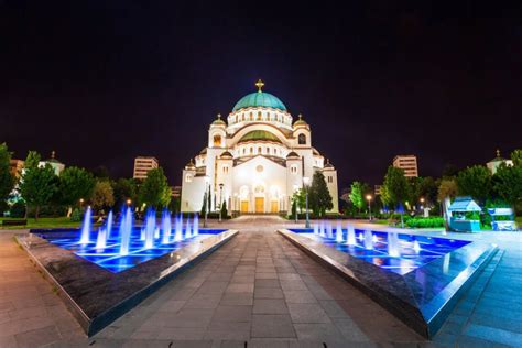 Mra Na Tajna Hrama Svetog Save Na Vra Aru Mnogi Ne Znaju Kakva Se Zla