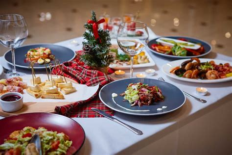 The 10 Best Christmas Caterers Near Me With Free Estimates