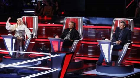 The Voice Recap The Battle Rounds Continue With Gwen Stefani Stealing An Artist From John