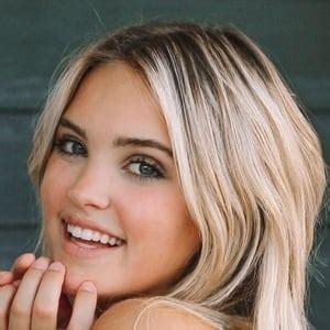 Paige Mackenzie (TikTok Star) - Age, Family, Bio | Famous Birthdays