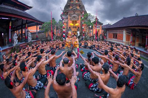 Kecak Fire Dance - Jim Zuckerman photography & photo tours