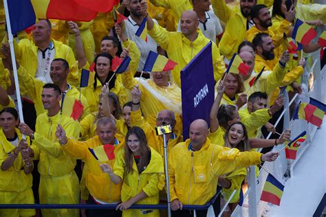 Samsung Brings Fans Closer To Athletes Than Ever For Paris Opening