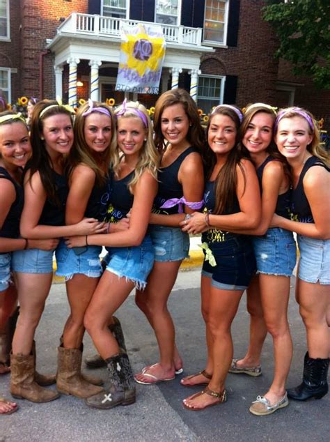 Alpha Phi At University Of Wisconsin Alphaphi Aphi Bidday Sorority