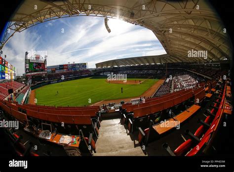 Vista Panor Mica De El Nuevo Estadio De Los Tomateros En Un D A Soleado