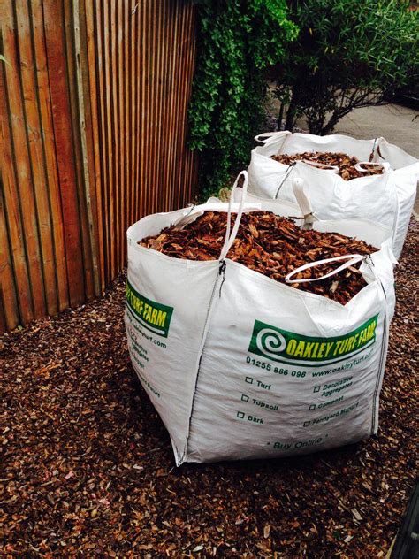 Multi Purpose Bark Chippings Oakley Turf Farm