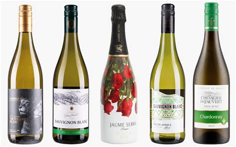 Daily telegraph sunday editions are featuring exclusive world news 6