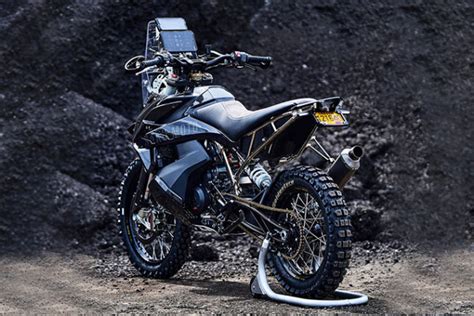 KTM 890 Adventure R by Saku Moto | HiConsumption