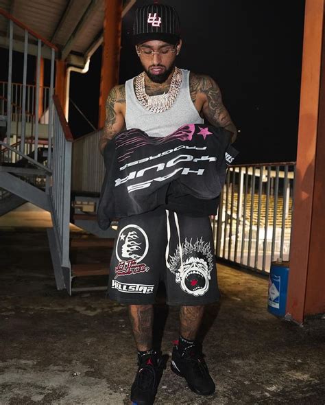 Bryant Myers Famosos Estilo De Ropa Hombre Cantantes Famosos